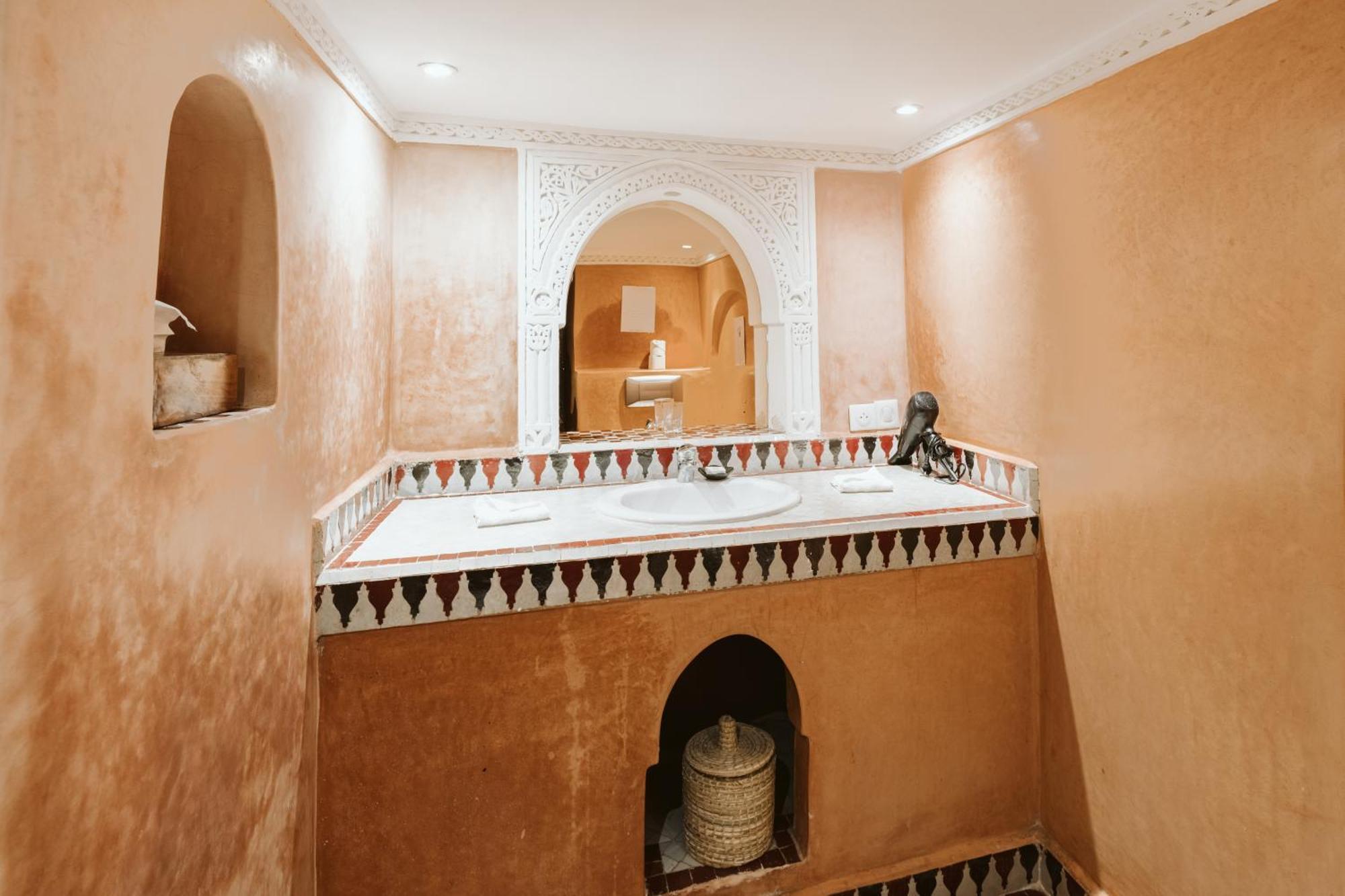 Riad Dar Alhambra Marrakesh Exterior photo
